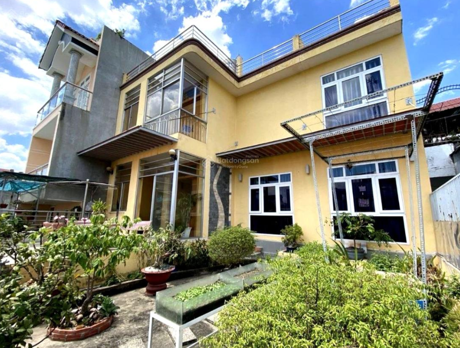 Bán nhà biệt thự ngang 11m đường 61, Phước Long B, TP Thủ Đức, 20.5 tỷ